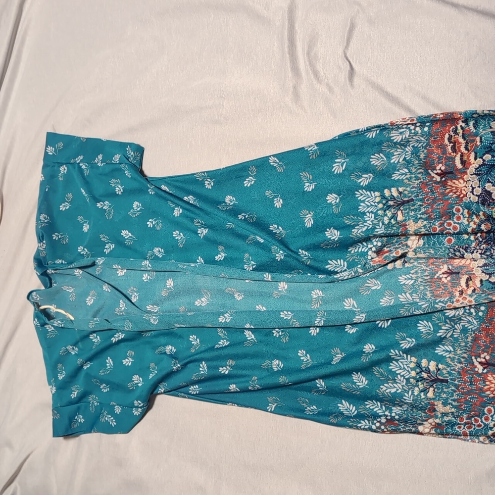 Medium Robe
